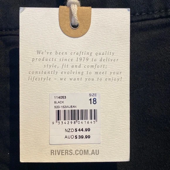 Rivers - “Plus Size” - Comfy Crop Black Pants - Size 18 - Picture 2 of 5